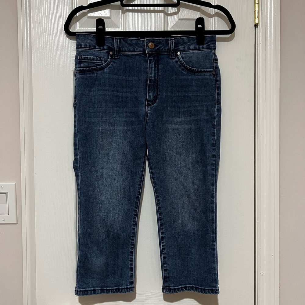 D. Jeans 8 Capri Jeans